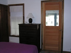 3 dormitorios, wifi gratis, ropa de cama