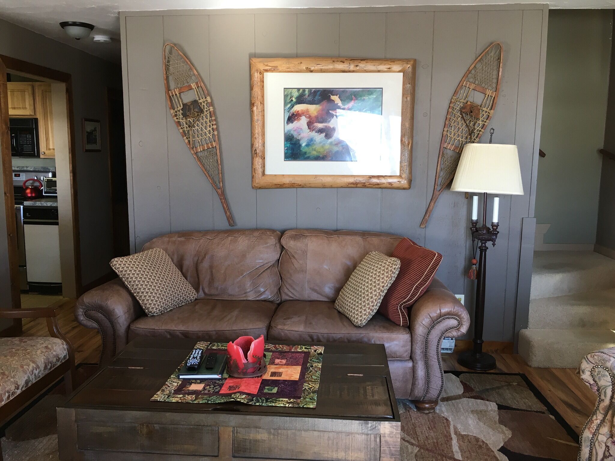 Big Condo... Incredible Views.... Great 'Vibe'