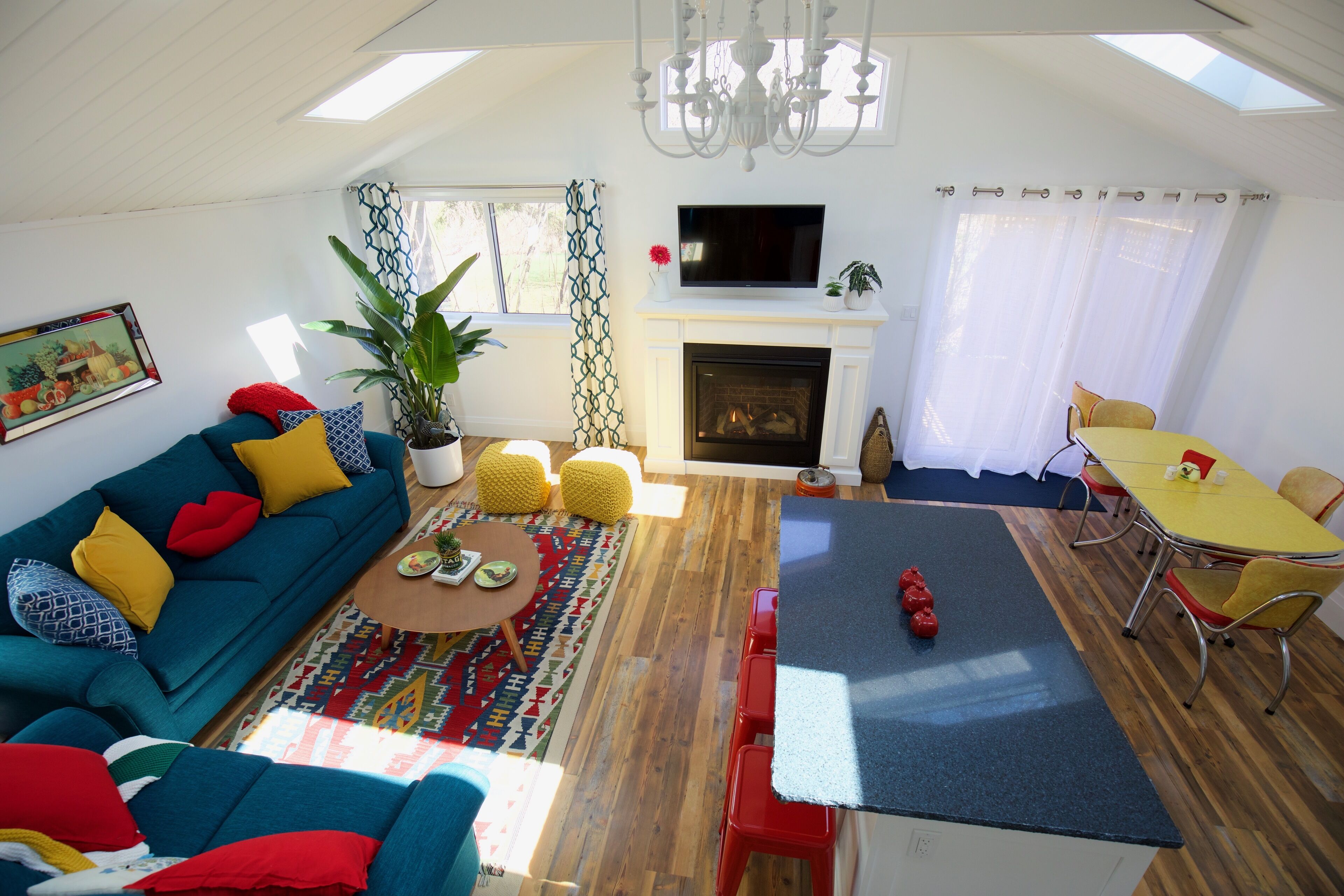 Fly the basket to the runaway rooster!