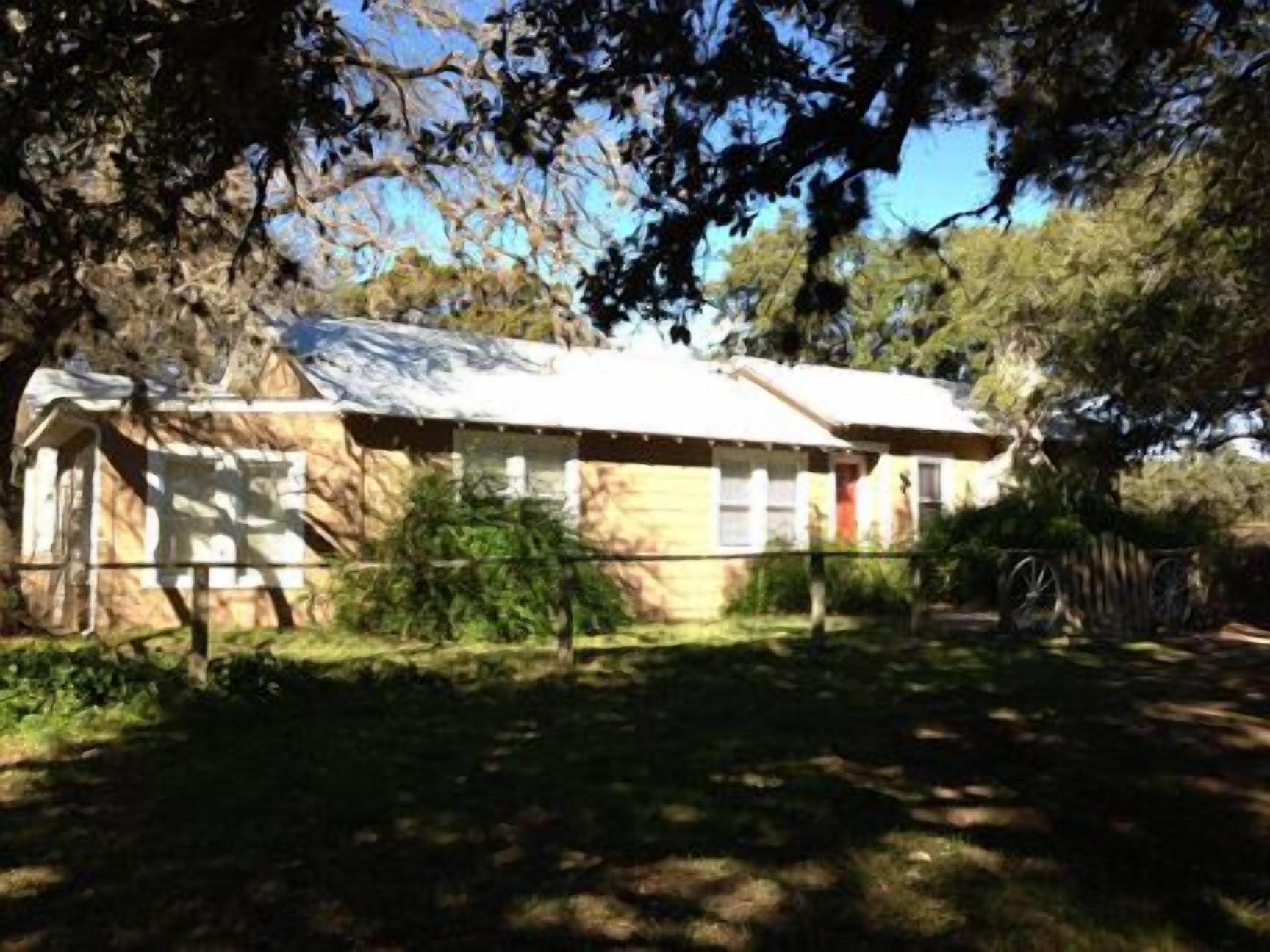 The Brown House at Lighthouse Hill Ranch - Pet & ATV friendly - 2,001 acre ranch