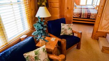 2 chambres, fer et planche Ă repasser, Wi-Fi gratuit, draps fournis