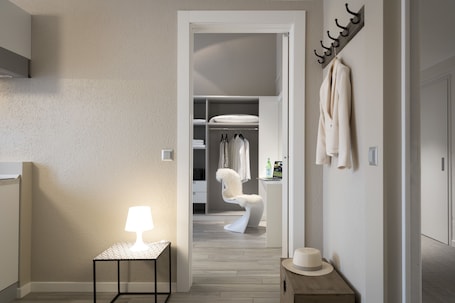 Televisión de pantalla plana. CP Resort