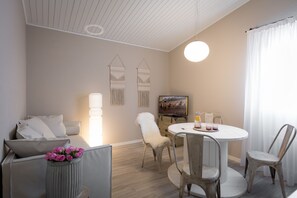 Family Apartment, 2 Bedrooms | Living area | Flat-screen TV - CP Resort (Torricella Taverne)