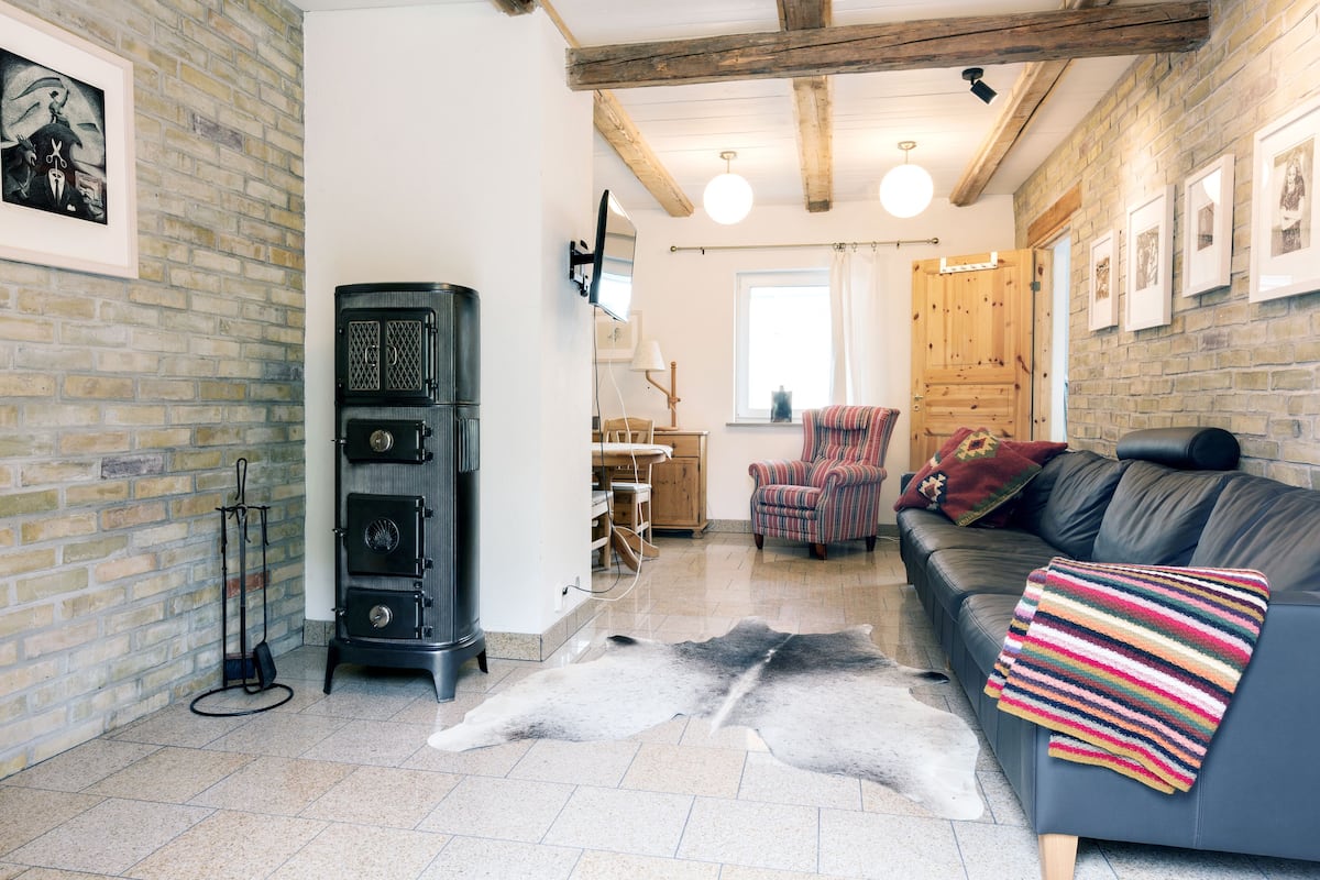 House, Garden View | Living room