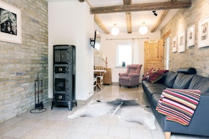 House, Garden View | Living room