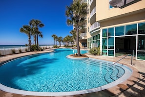 Indoor pool, outdoor pool