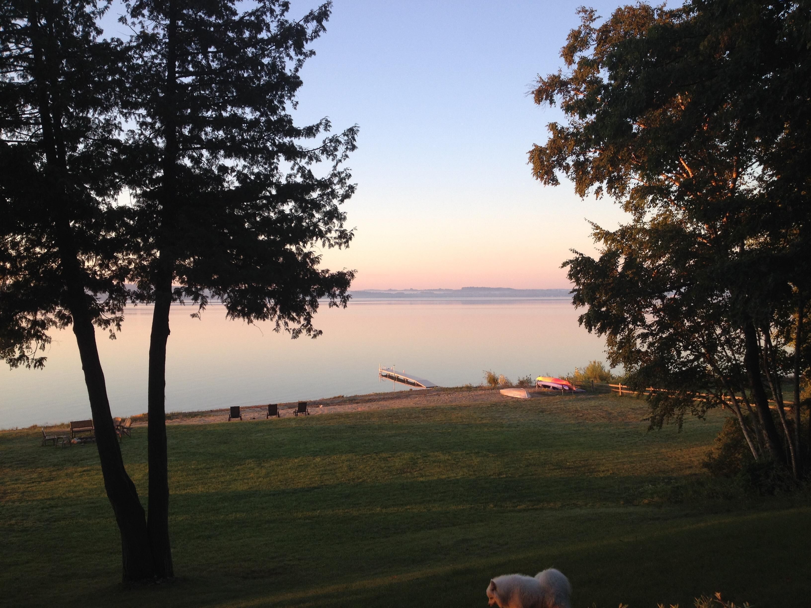 Waterfront Cottage - Up North Perfection Awaits.