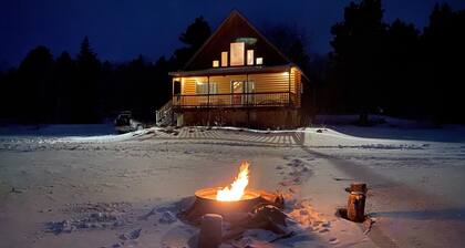 Quiet, Private and Comfortable nestled on 8 acres of private property