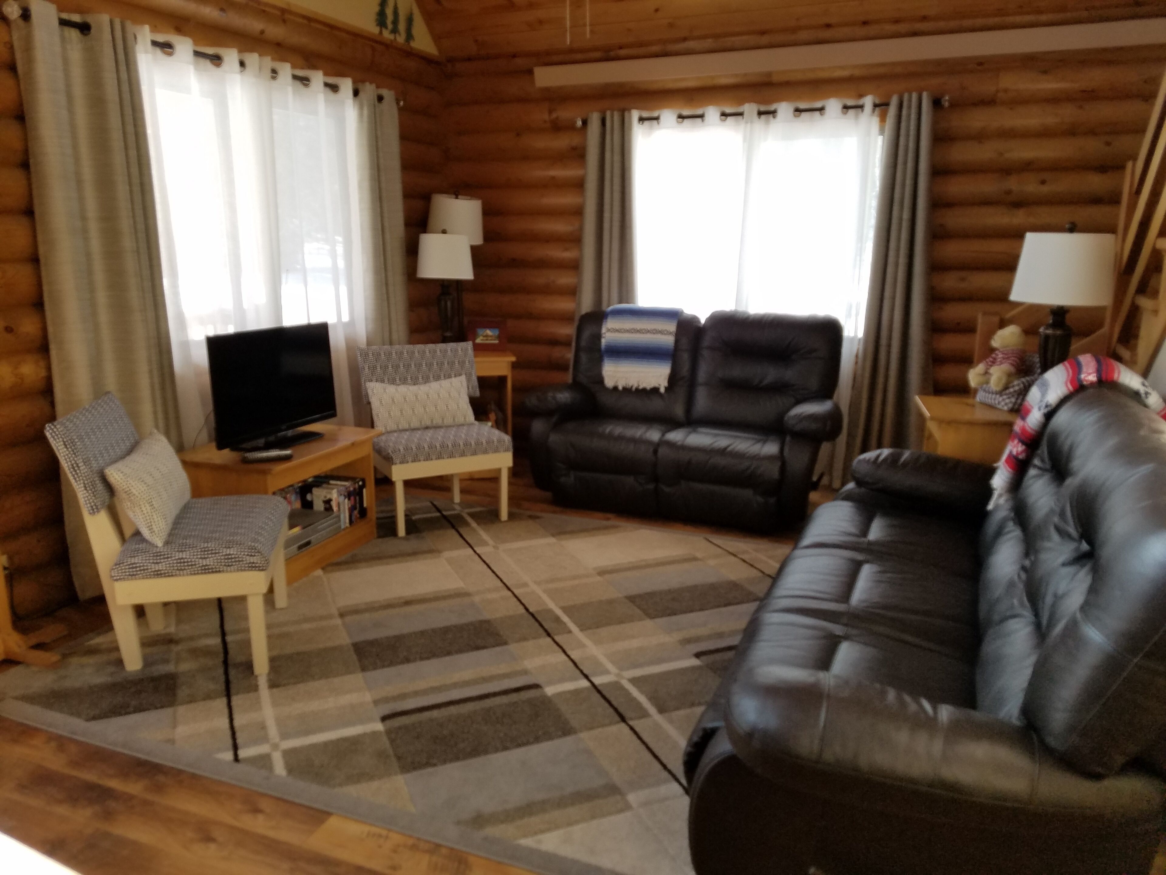 Quiet, Private and Comfortable  nestled on 8 acres of private property   