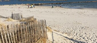 グリーンハーバーサマーレンタルグリーンハーバービーチまで歩いてすぐ