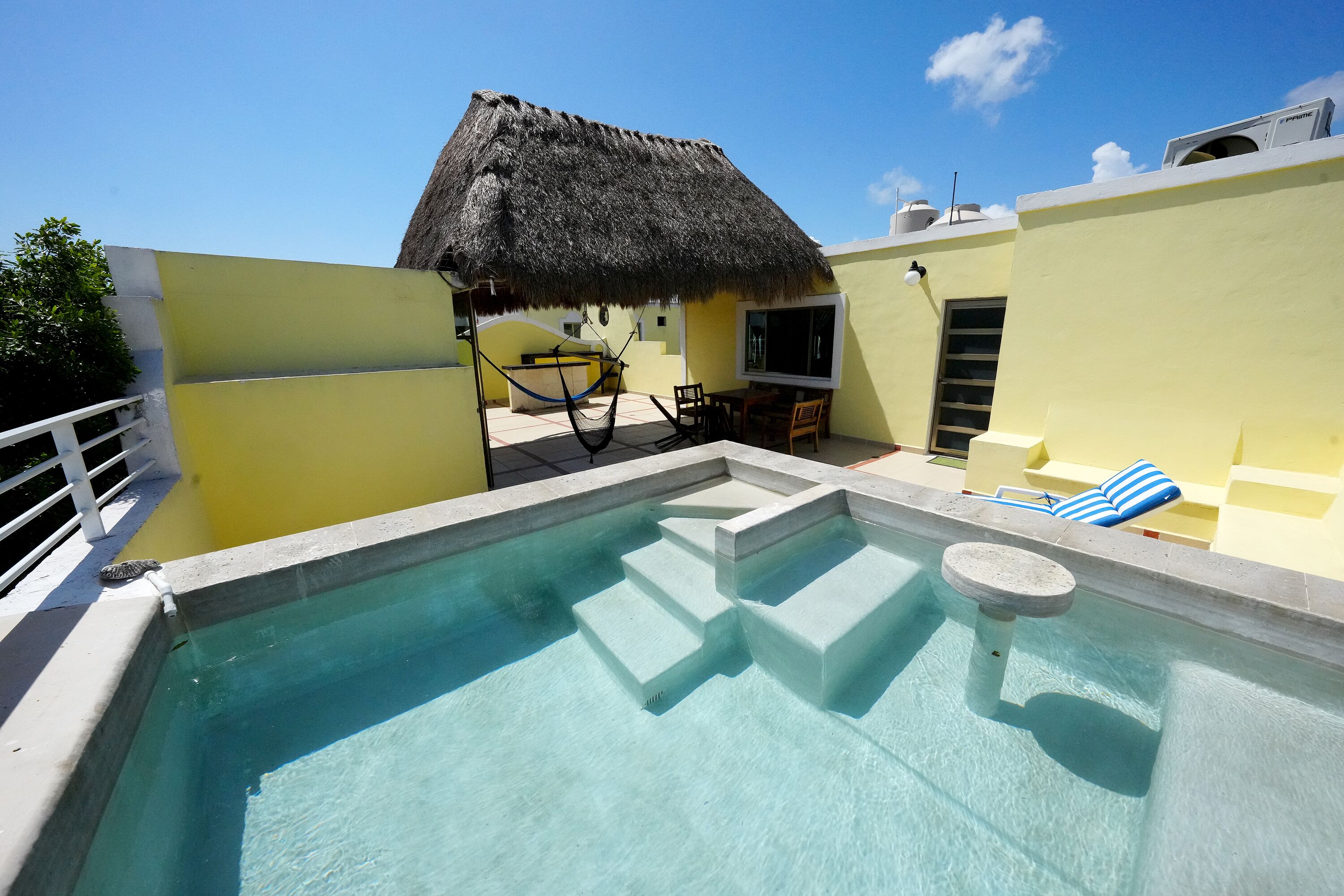 3 Bedrooms with huge roof deck overlooking the jungle 5 minutes from the beac