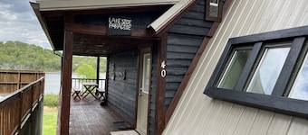 OVERSIZED PORCH, LAKE FRONT, Mammoth Cave, Fast WiFi, Firepit, hiking