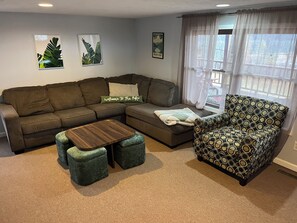 Smart TV, DVD player - OVERSIZED PORCH, LAKE FRONT, Mammoth Cave, Fast WiFi, Firepit, hiking (Mammoth Cave)