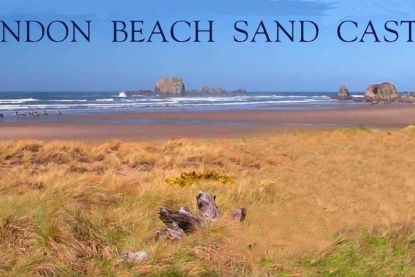 Rare Classic Beach House - Enjoy views of Face Rock & miles of beach to explore!