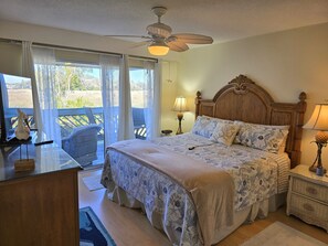 3 Schlafzimmer, Schreibtisch, Bügeleisen/Bügelbrett, kostenloses WLAN