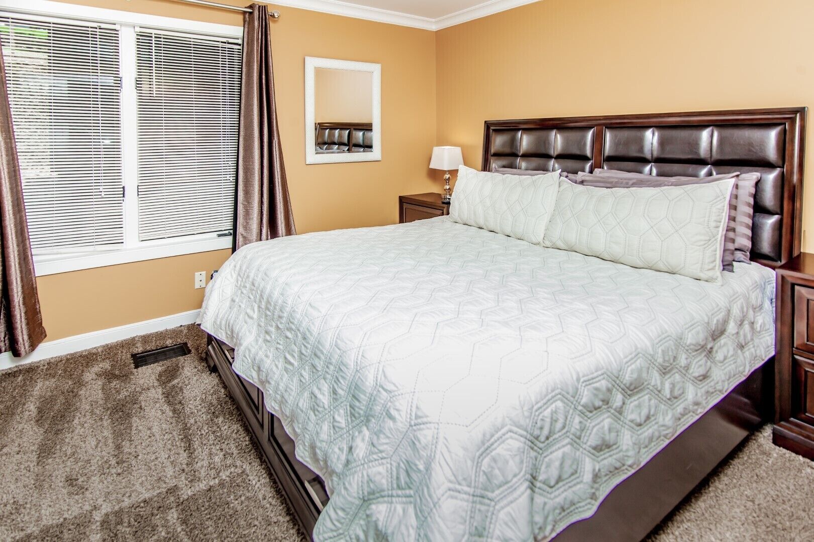 Indoor/Outdoor Pools! Hot Tub!! Sauna!!! Steam Room!!!! Relaxation!!!!