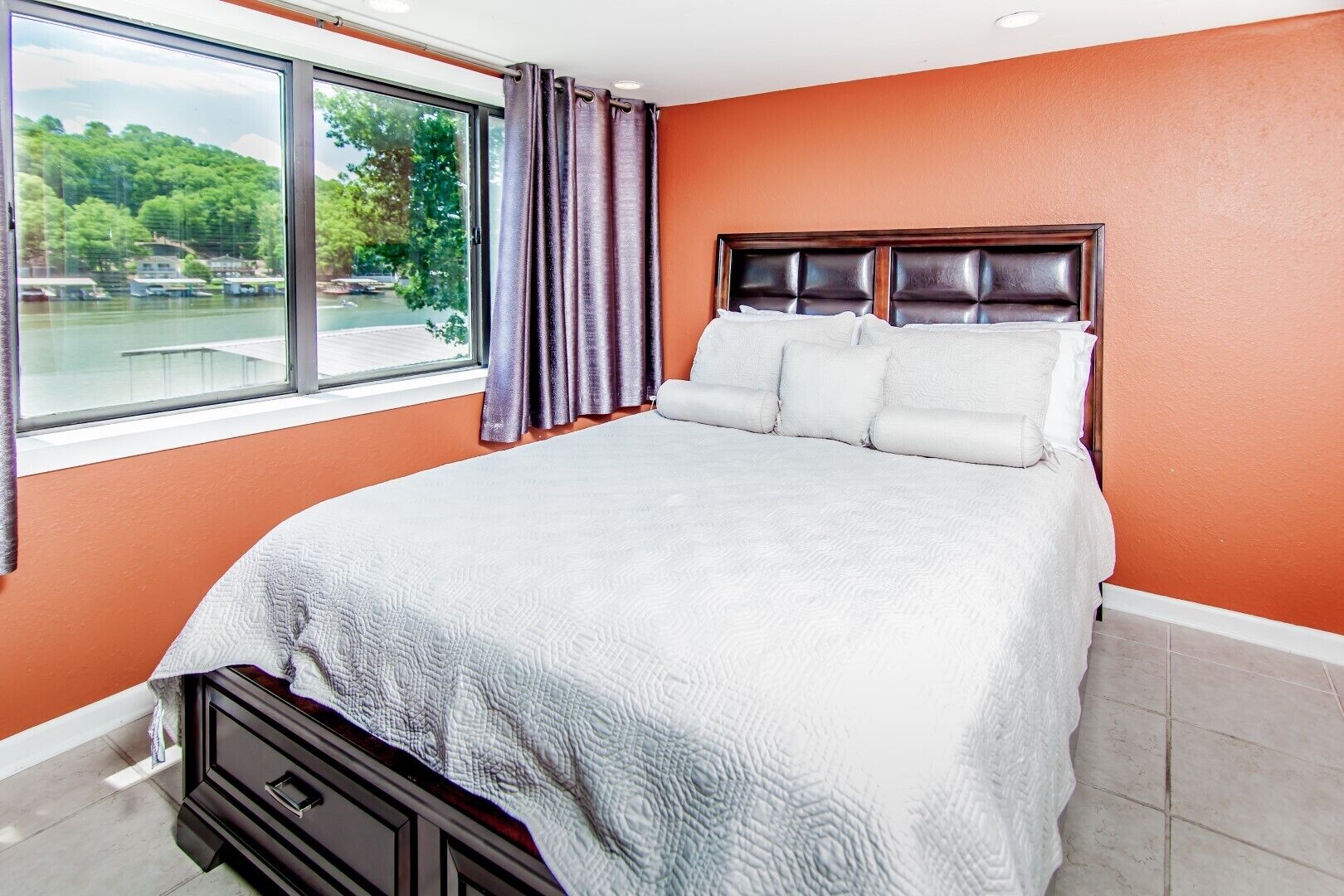 Indoor/Outdoor Pools! Hot Tub!! Sauna!!! Steam Room!!!! Relaxation!!!!