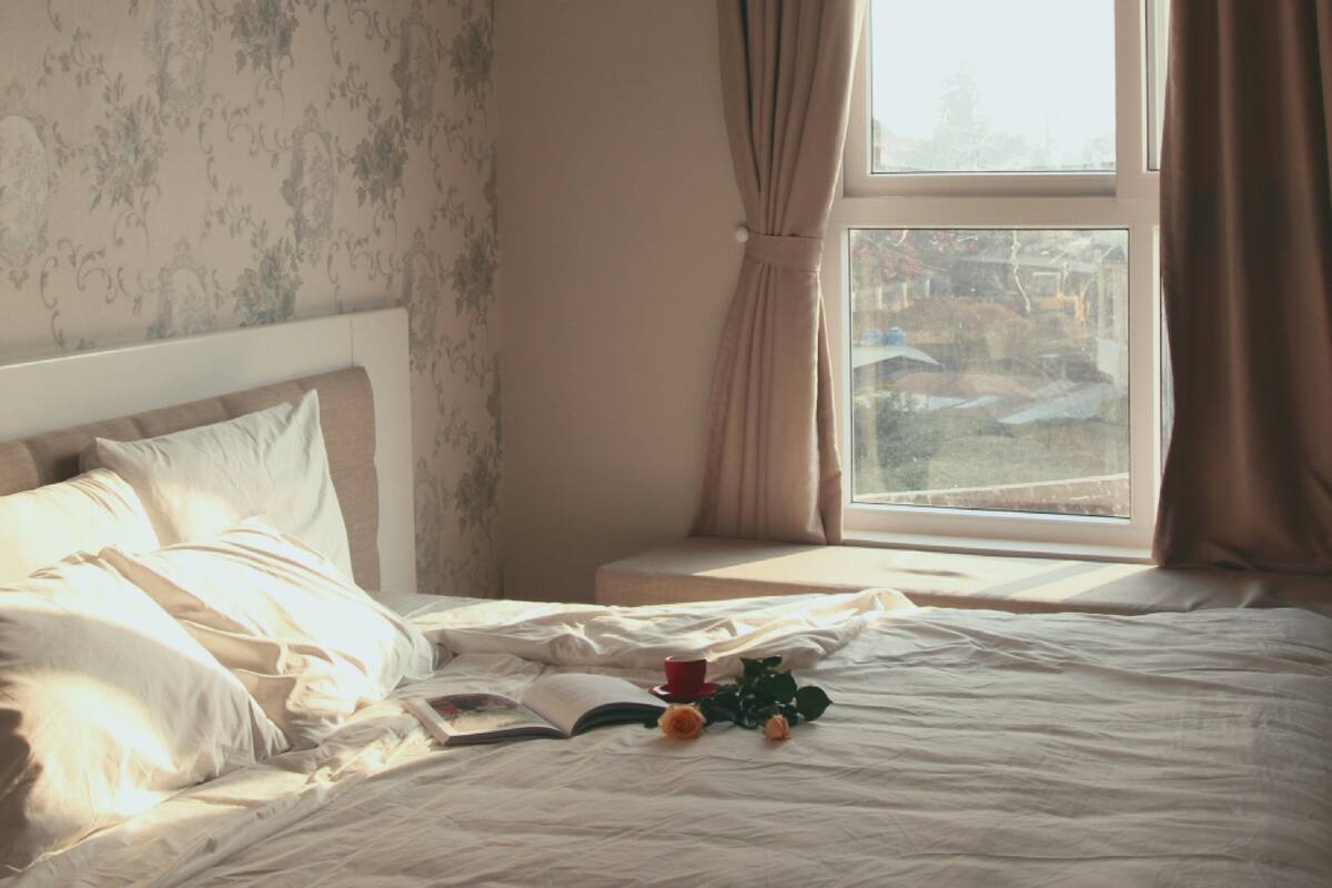 Minibar, in-room safe, blackout curtains, soundproofing
