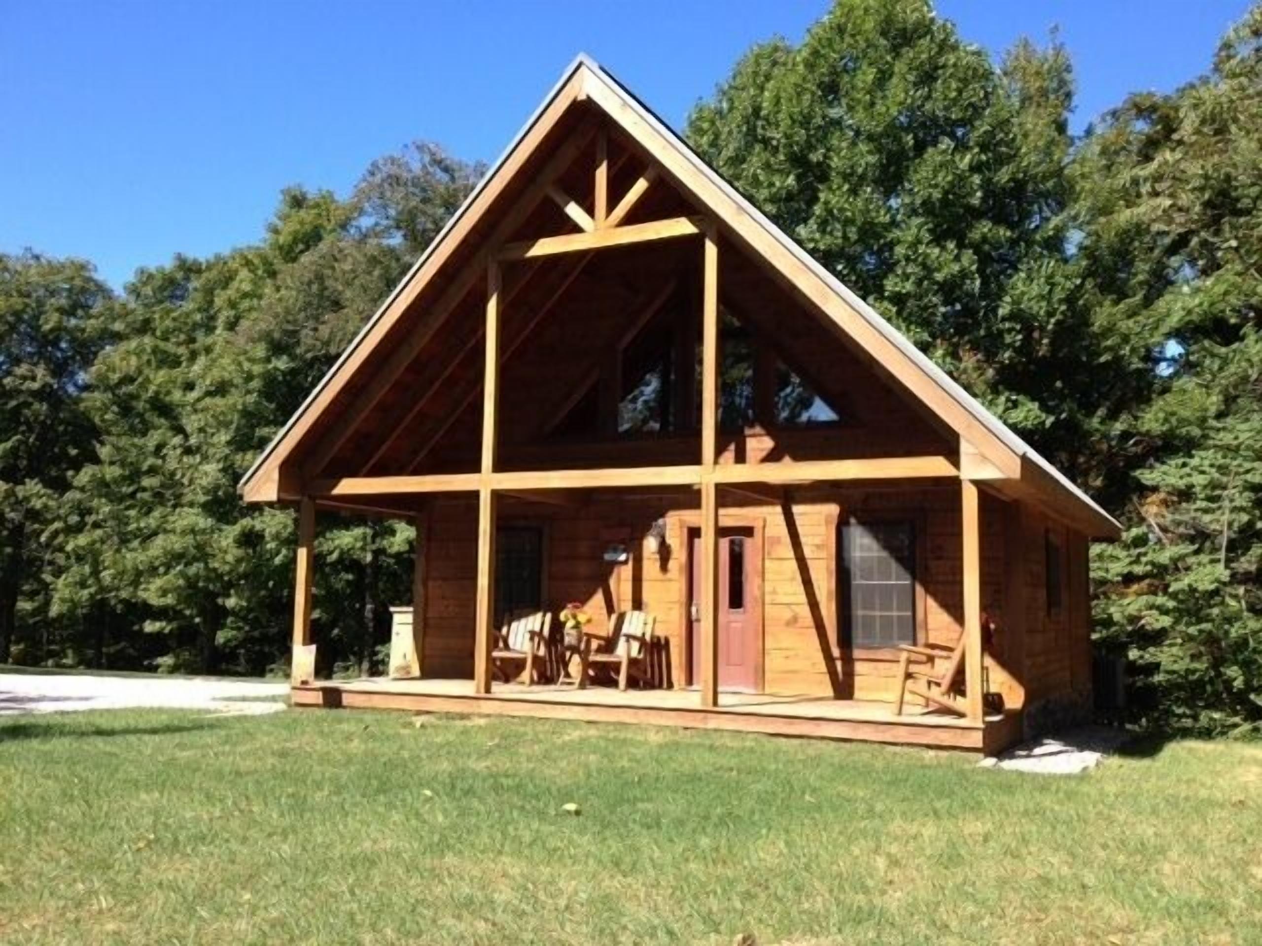 13 Best Cabins With Hot Tub Near Patoka Lake, Indiana Trip101