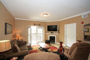 TV, fireplace