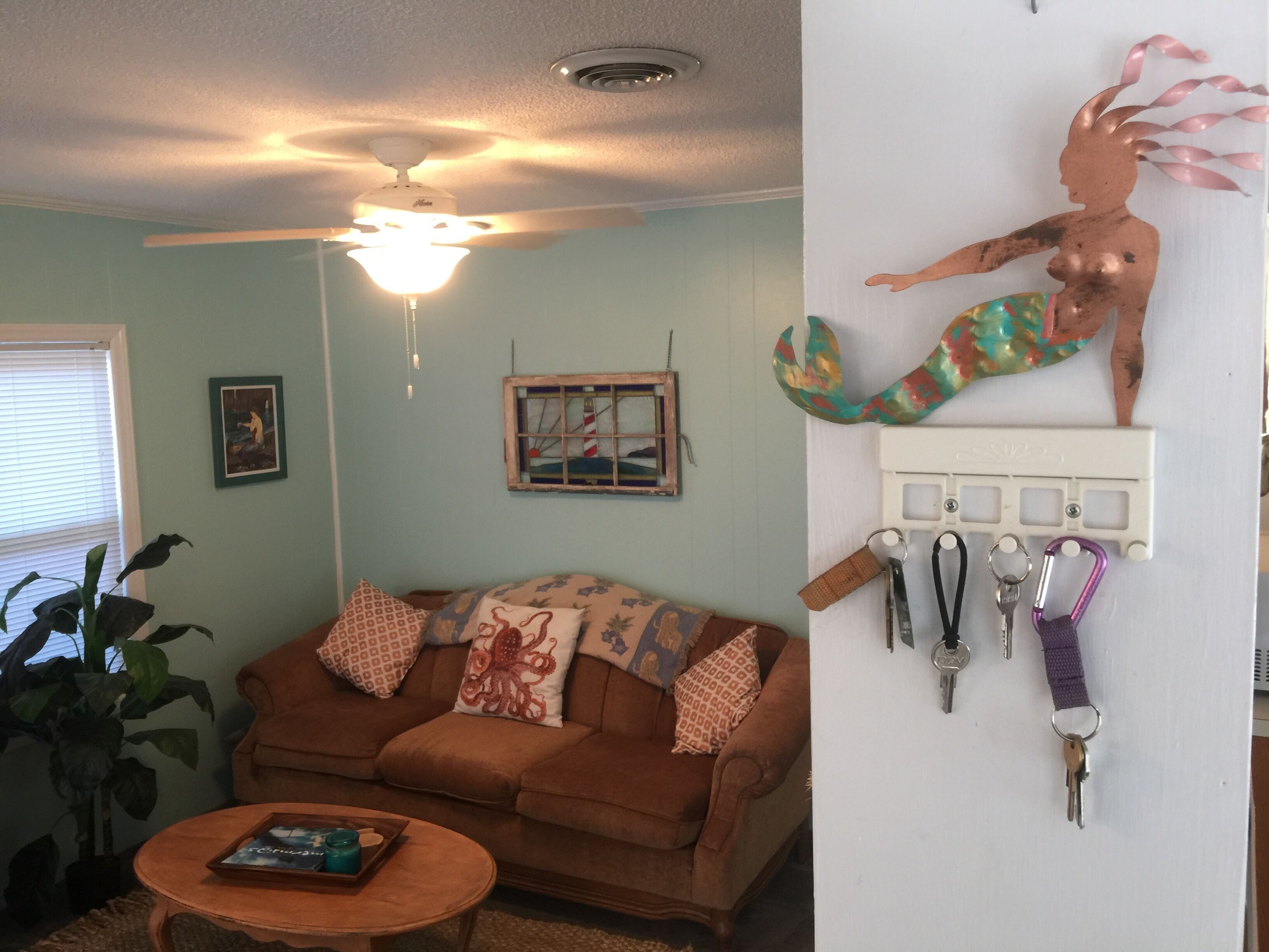 Gotta have a golf cart and wifi ~ always included