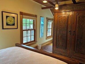 1 室のベッドルーム、アイロン / アイロン台、WiFi (無料)、ベッドシーツ