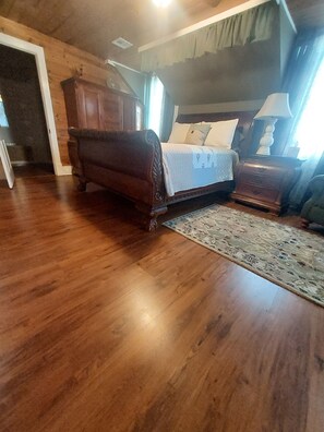 4 habitaciones, escritorio, tabla de planchar con plancha y wifi gratis 