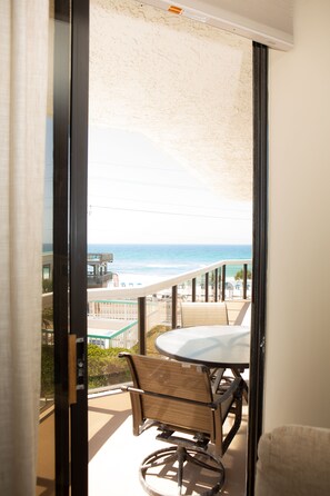 Interior - Luxury Gulf Front Condo, Just Steps to the Beach! (Miramar Beach)