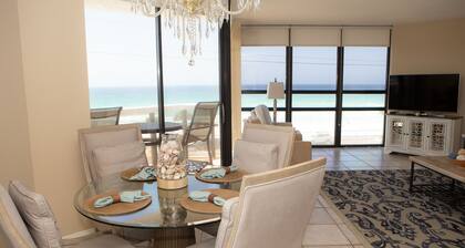 Luxury Gulf Front Condo, Just Steps to the Beach!