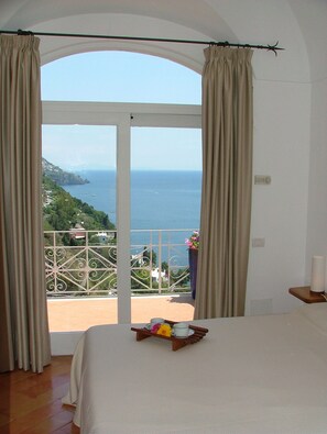 1 chambre, fer et planche à repasser, Wi-Fi gratuit