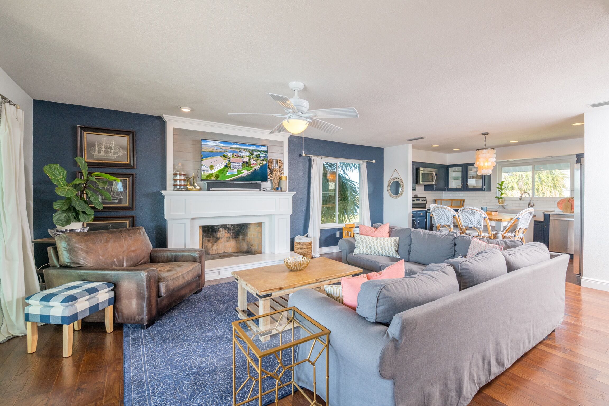 Gulf Front Home with breathtaking views of the Sunrise and Sunset! 