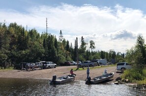 On the beach, sun-loungers - Whole lodge can sleep 30! Great family getaway. Exempt motor permit available.  (Grand Marais)