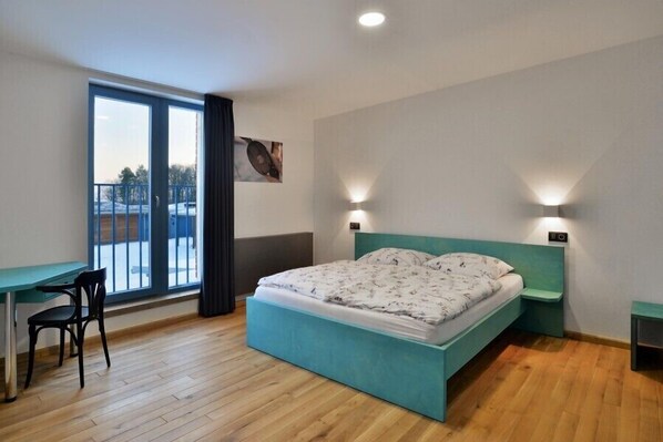 Mörkläggningsgardiner, extrasängar, gratis wi-fi och sängkläder