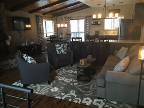 Smart TV, fireplace, DVD player, video library