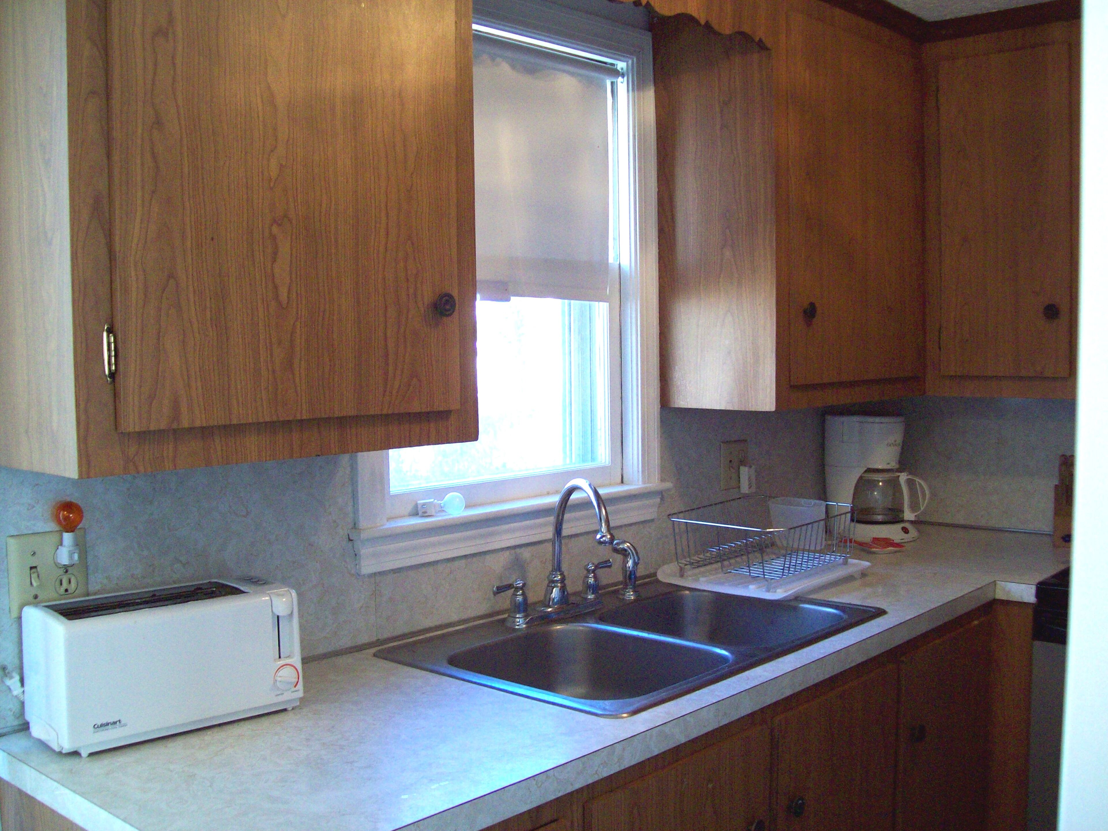  Fantastic location/House- Lewis Bay, walk on Sandy Path to beach. Pet friendly.