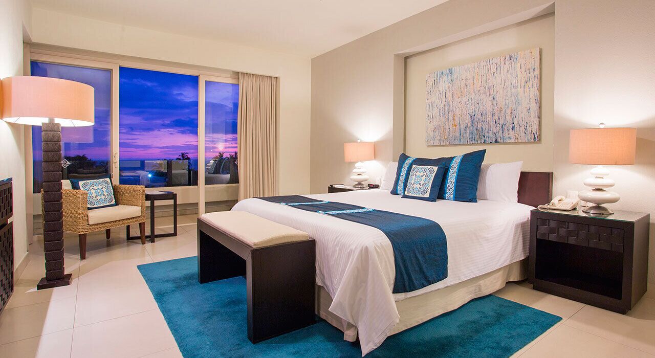 Sensational,On Beach, luxury, Platinum Plus! multiple rooms individual quotes