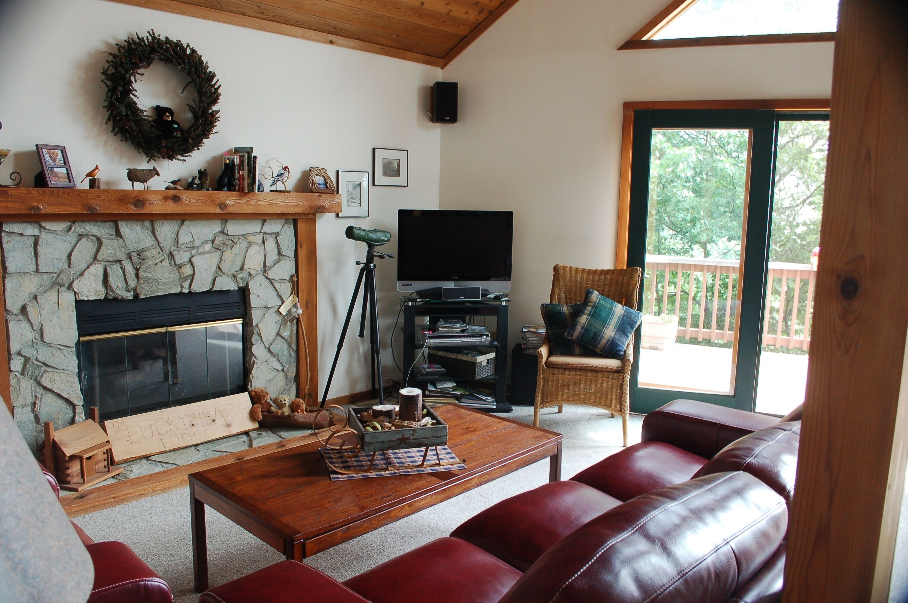 Classic Mountain Home With Two Living Areas, Incredible Views - WIFI