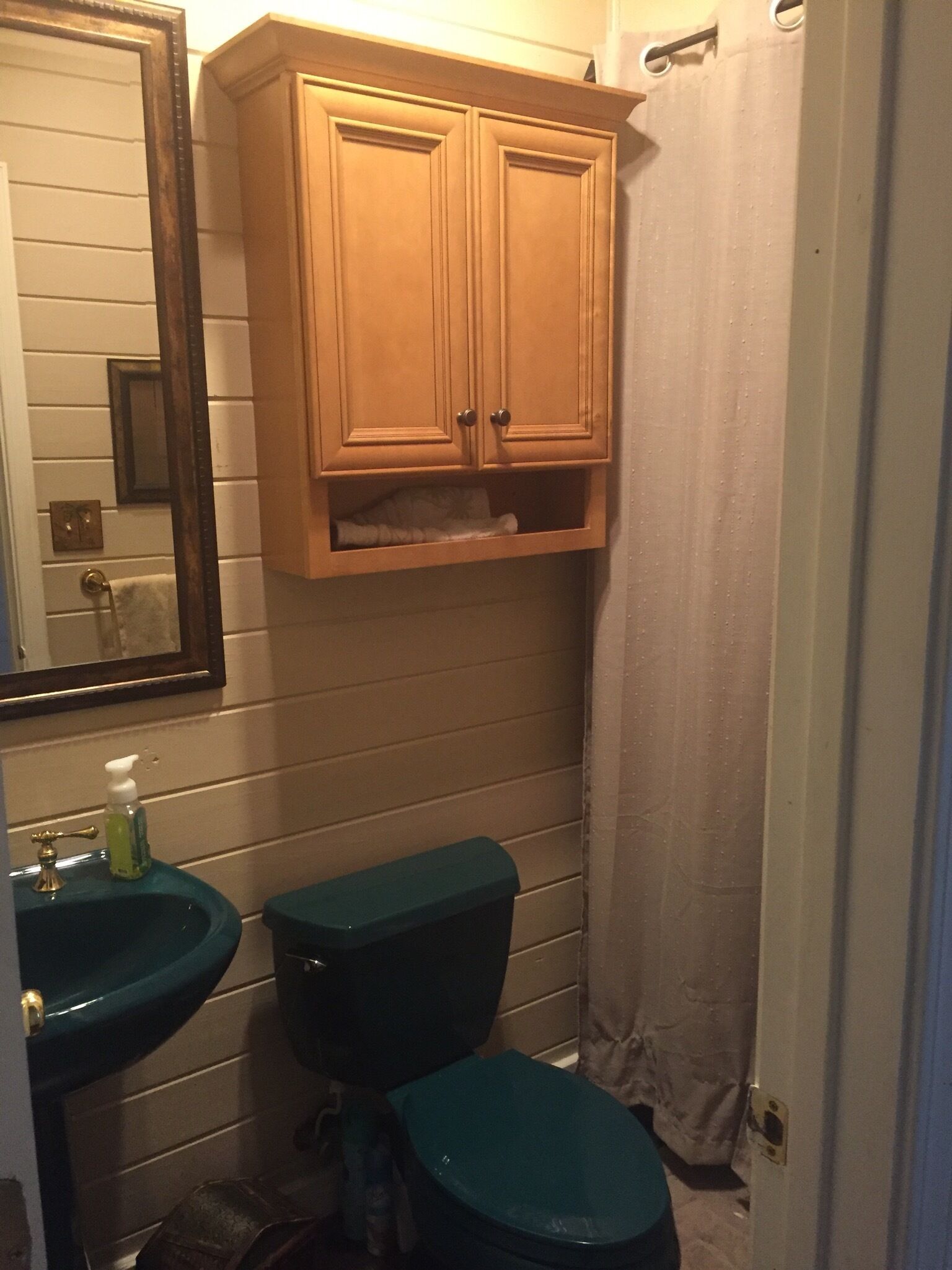 Lake Washington Fishing Lodge 4 Bedroom 5 Bathrooms!!