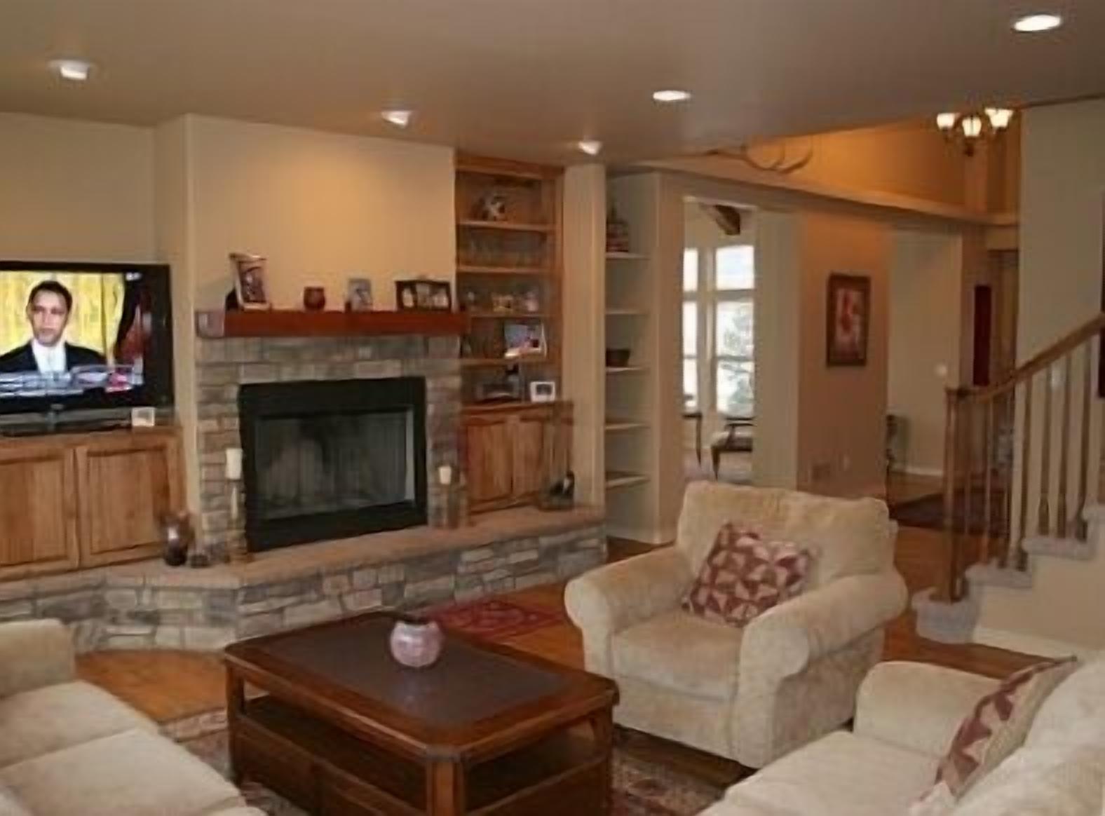 6000 sq ft Estate Home on 3 Acres near USAFA in the Rockies