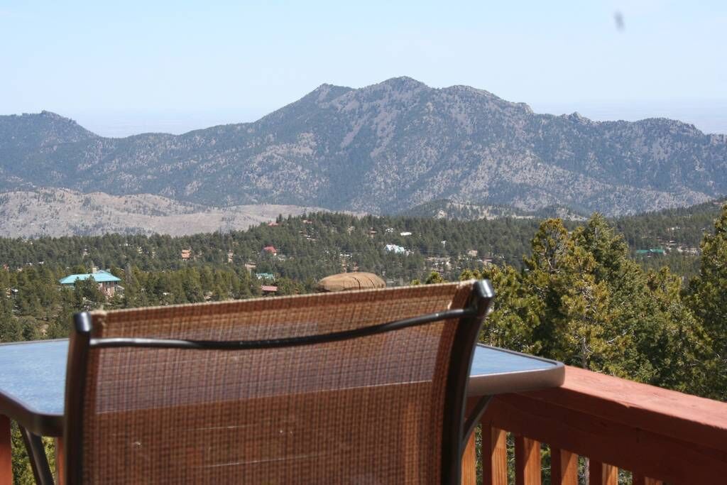 Mountain Experience/Amazing Views/Hot Tub/Ski/Close to Boulder