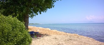 2 Cosy Apartments X 4-5 Personen direkt am Strand in Korfu