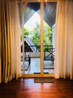 Deluxe Triple Room, Multiple Beds, Non Smoking, Garden View | Terrace/patio - Avasta Resort (Anuradhapura)
