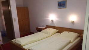 Double Room - Hotel Hellmann (Schwarzenbruck)