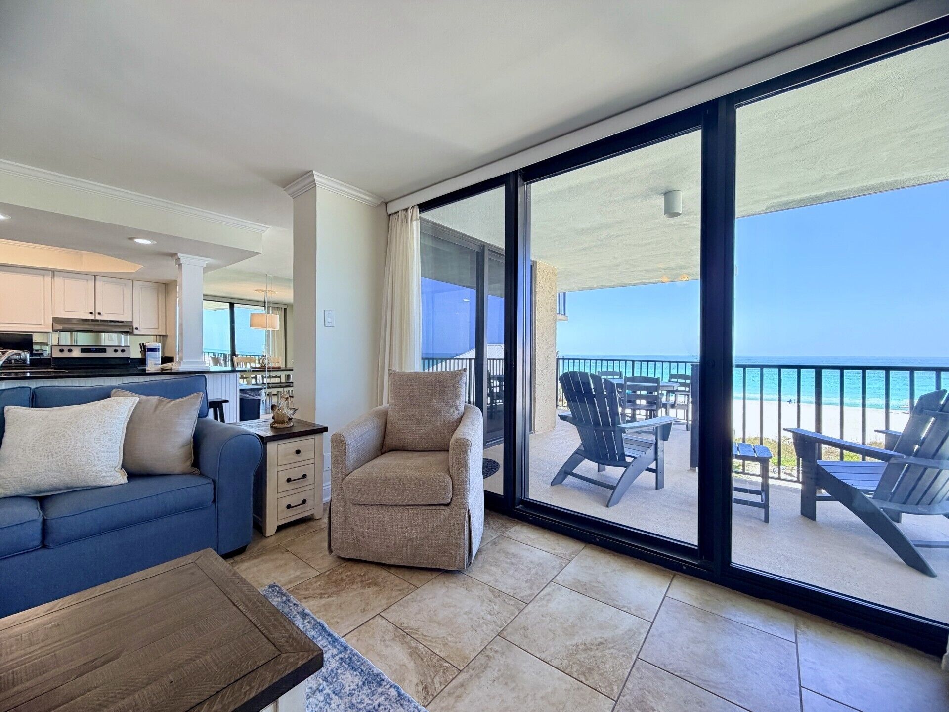 Smart TV, DVD player, books