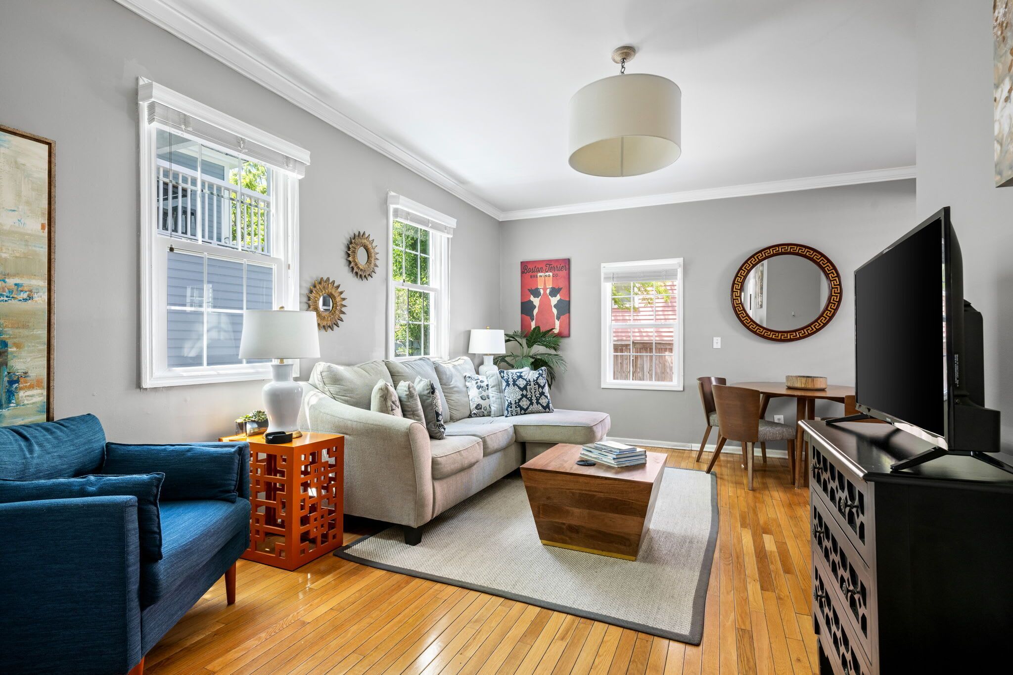 Fernseher, Videospiele, Arbeitsbereiche