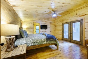 2 bedrooms, desk, WiFi, bed sheets - Two bedroom  in United States of America, Hochatown (Hochatown)