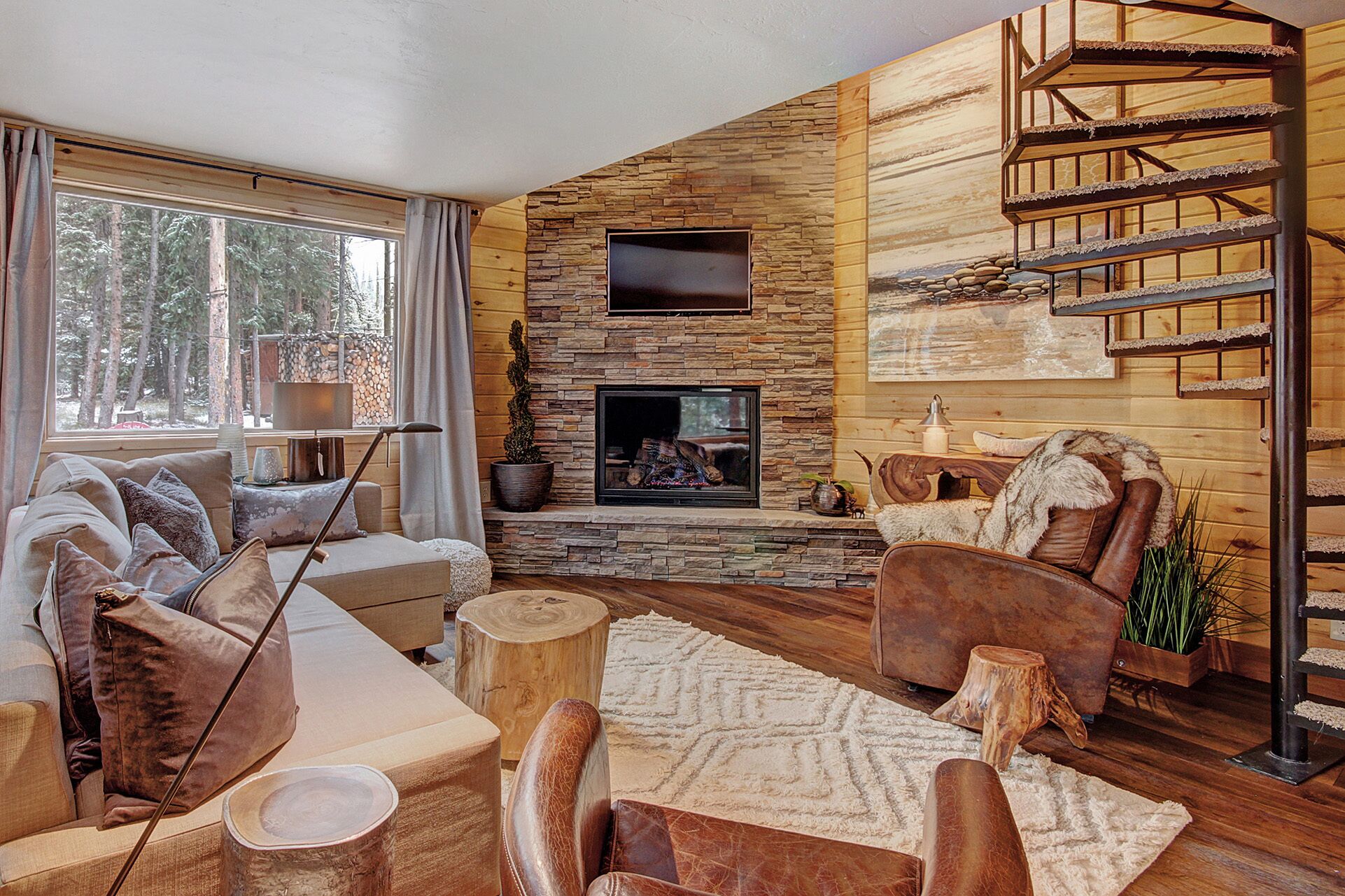 Forested Setting Breckenridge Riverhaus by Redawning