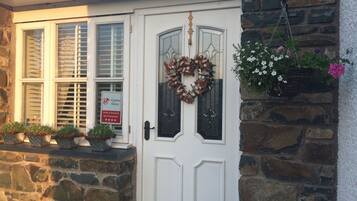 Mặt tiền nơi lưu trú