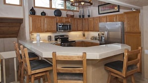 Coffee/tea maker, fridge, microwave, dishwasher - Ski in/Ski Out from This Mountainside Home! Tons of Updates (Beaver Creek)