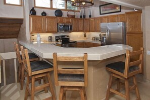 Fridge, microwave, dishwasher, coffee/tea maker - Ski in/Ski Out from This Mountainside Home! Tons of Updates (Beaver Creek)